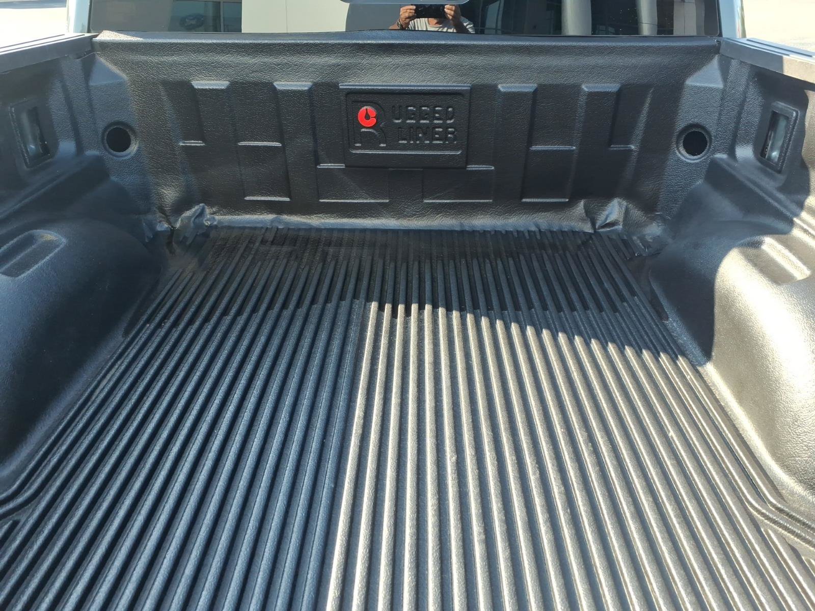 Used 2015 Ford F150 Lariat AWD/4WD image 5