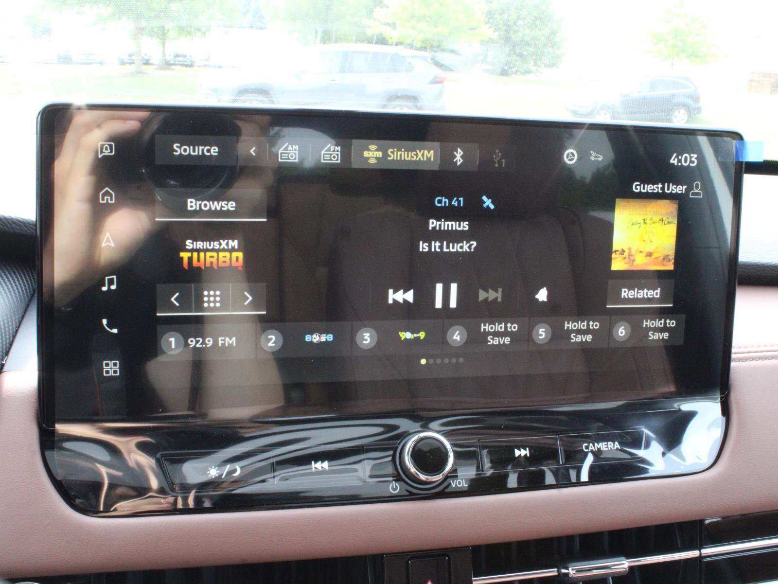 New 2025 Mitsubishi Outlander SEL image 30