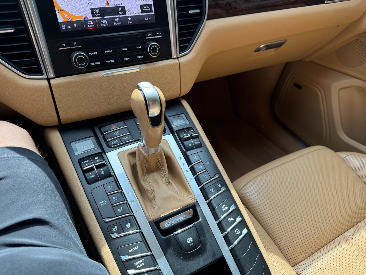 Used 2017 Porsche Macan S AWD/4WD image 12