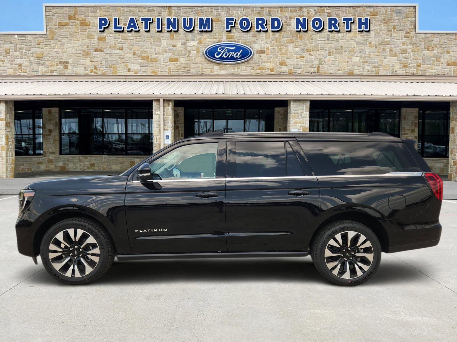 New 2026 Ford Expedition Max Platinum image 3