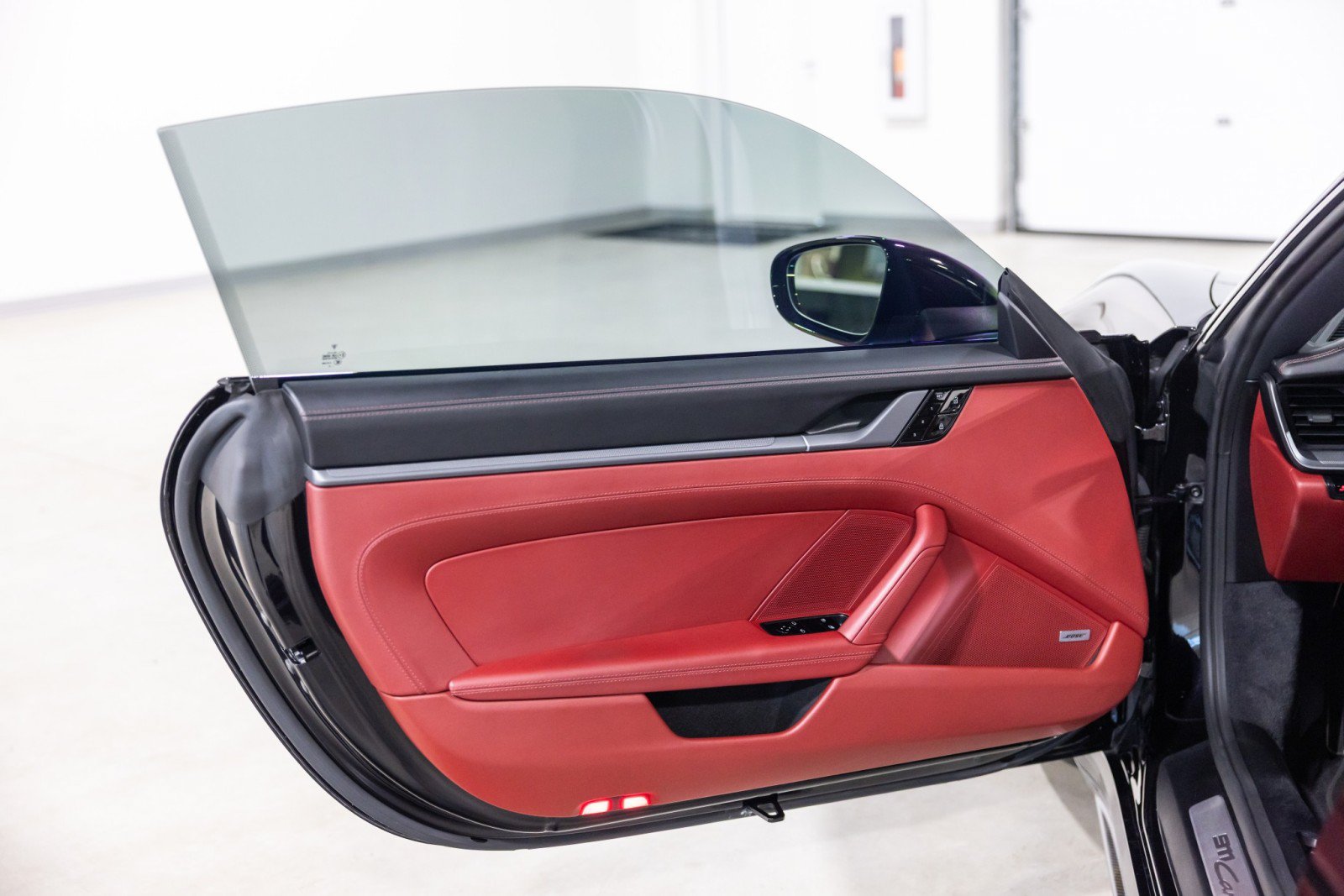 Used 2020 Porsche 911 Carrera S RWD image 28