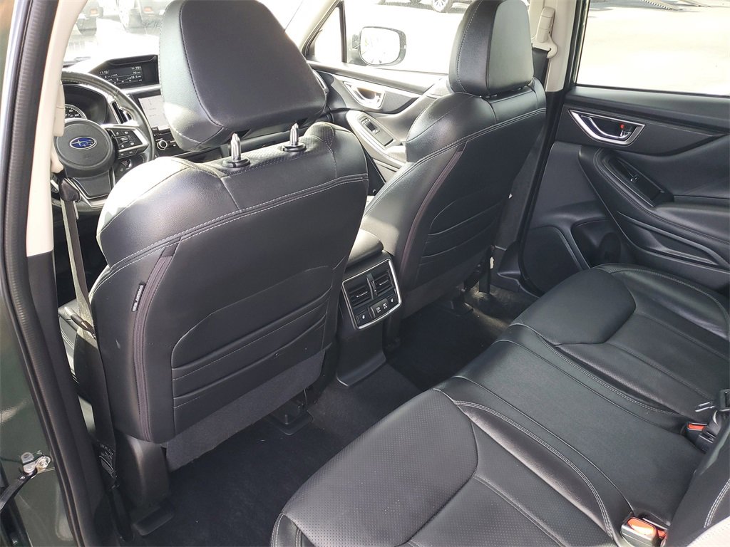 Used 2022 Subaru Forester Touring image 12