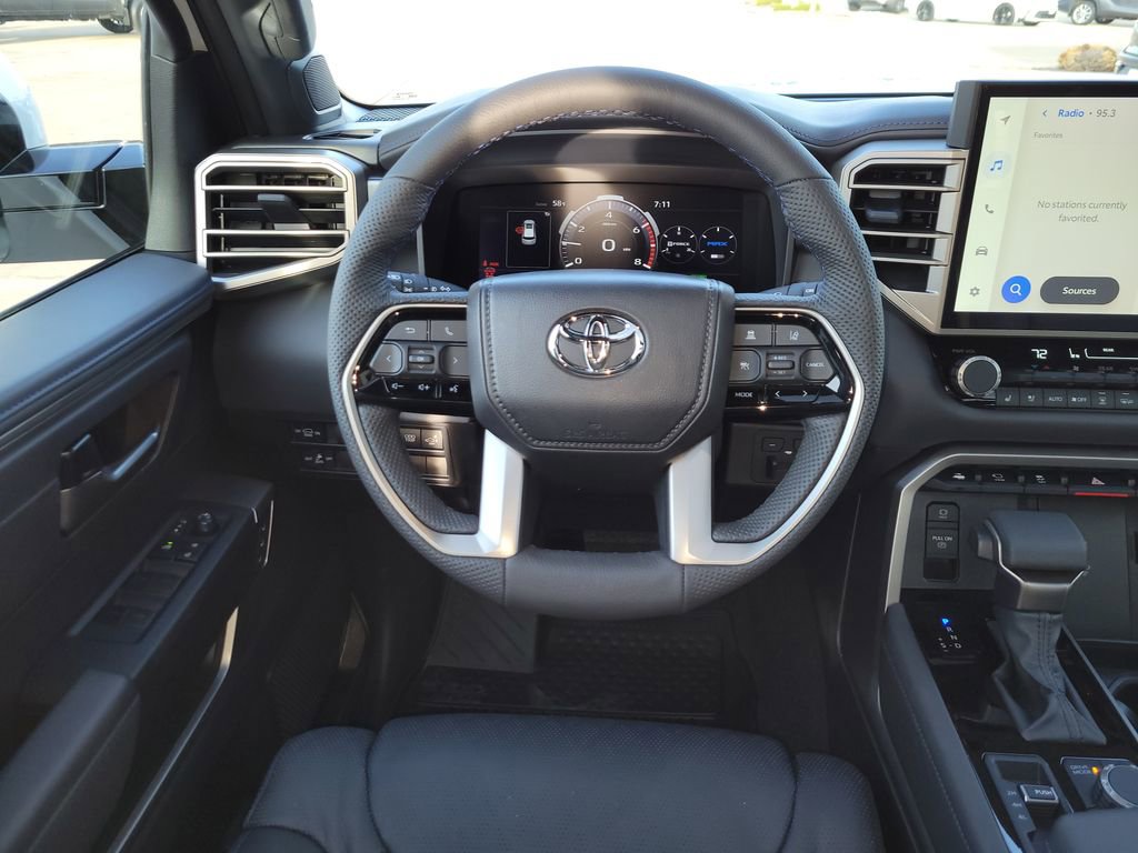 Used 2026 Toyota Sequoia Platinum AWD/4WD image 15