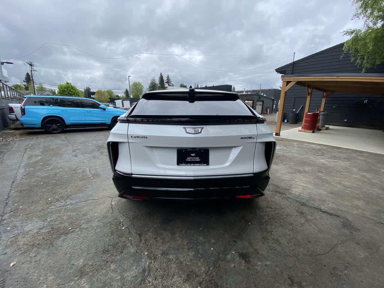 Used 2025 Cadillac Lyriq Luxury AWD/4WD image 5