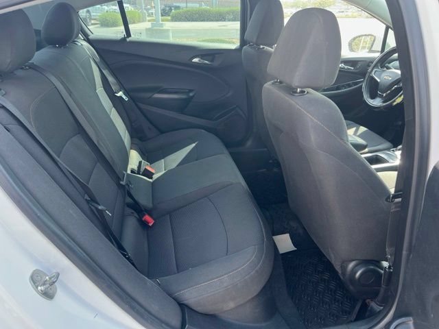 Used 2019 Chevrolet Cruze LS FWD image 27
