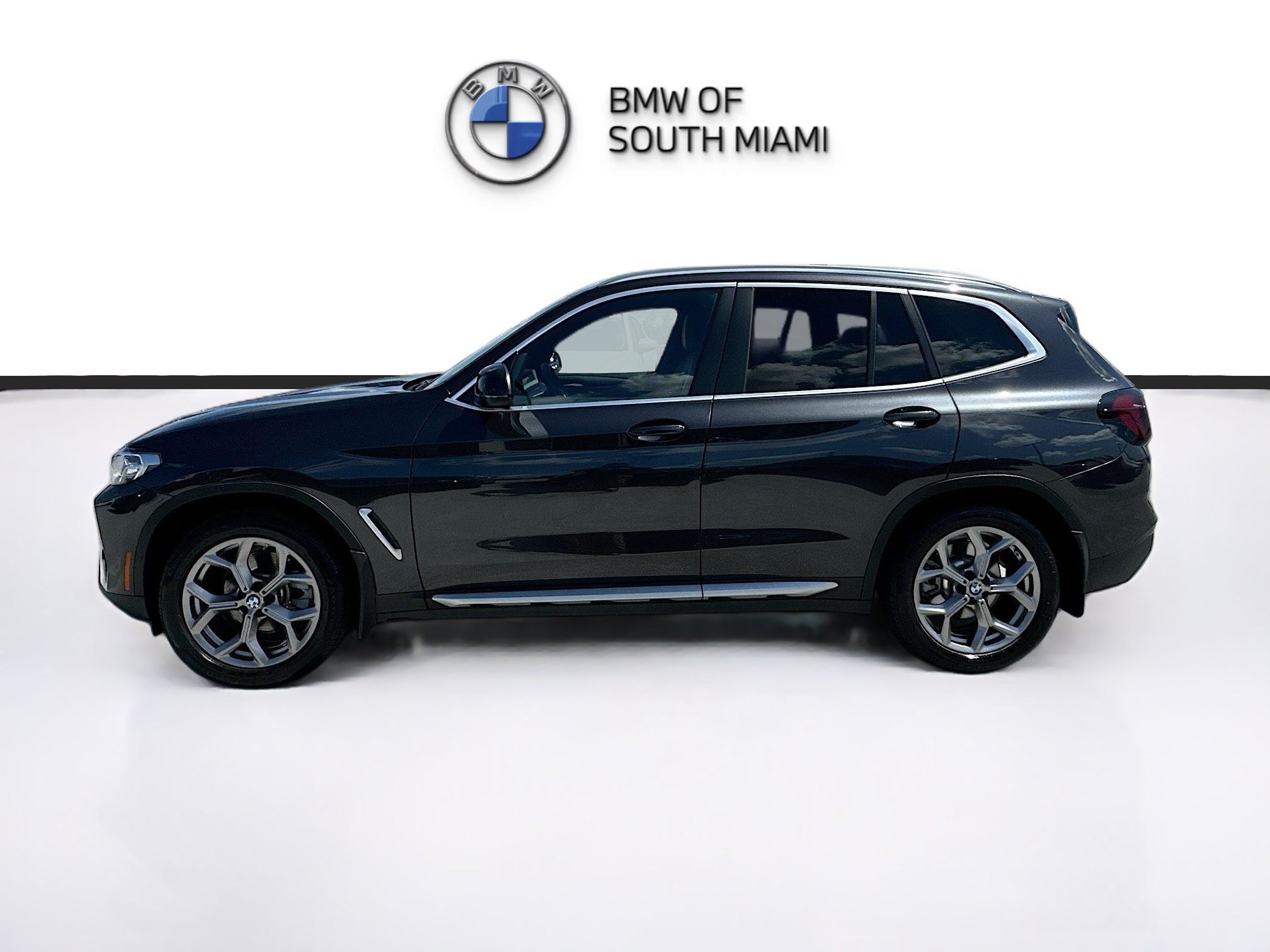 Certified 2024 BMW X3 sDrive30i w/ Convenience Package w/ZPA RWD image 4