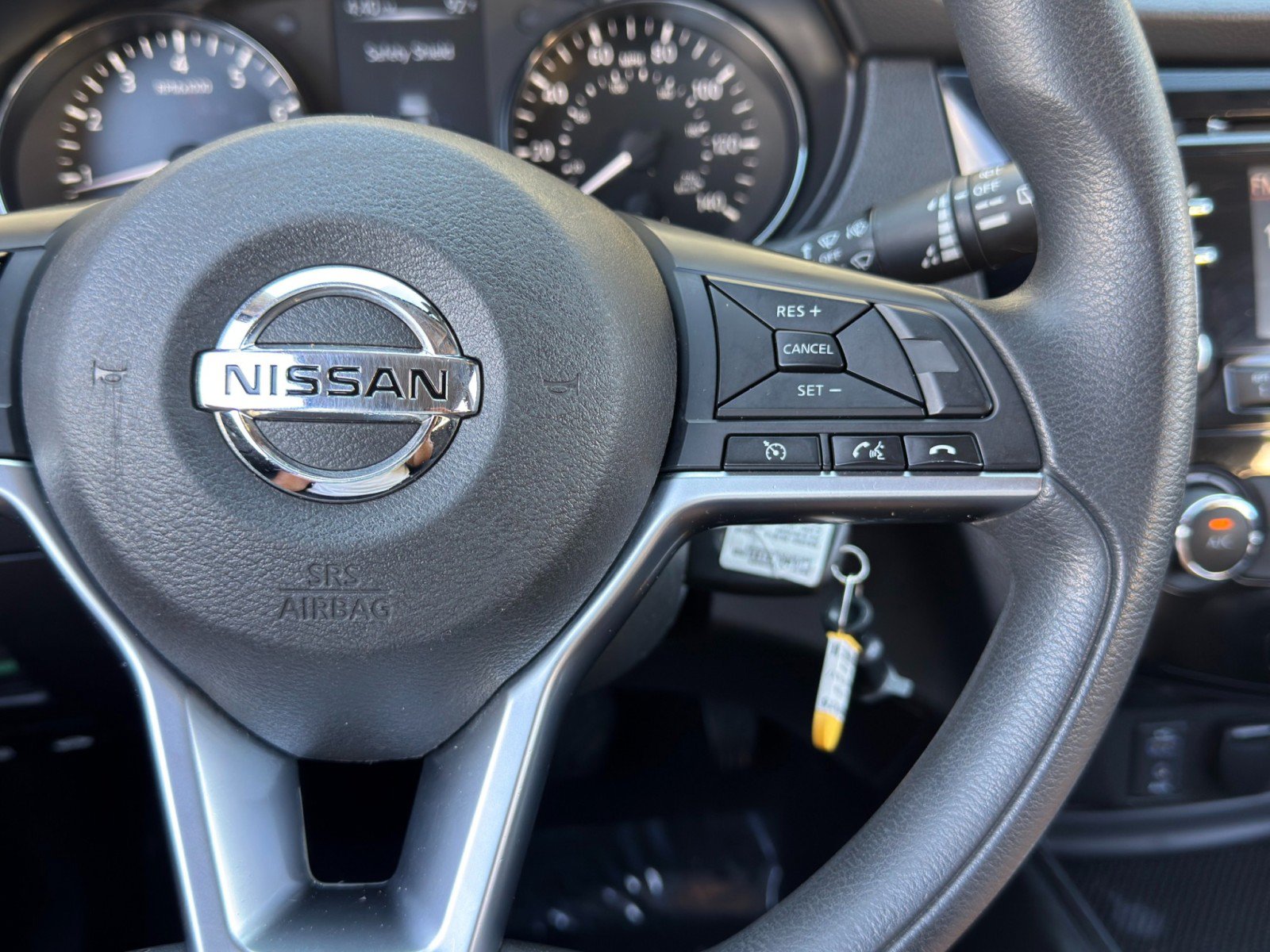 Used 2017 Nissan Rogue S AWD/4WD image 20