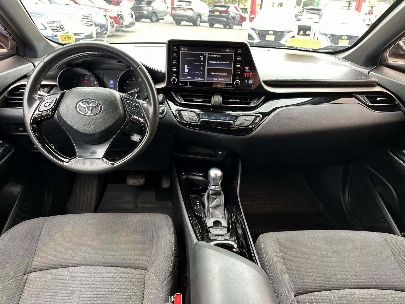 Used 2019 Toyota C-HR XLE FWD image 14