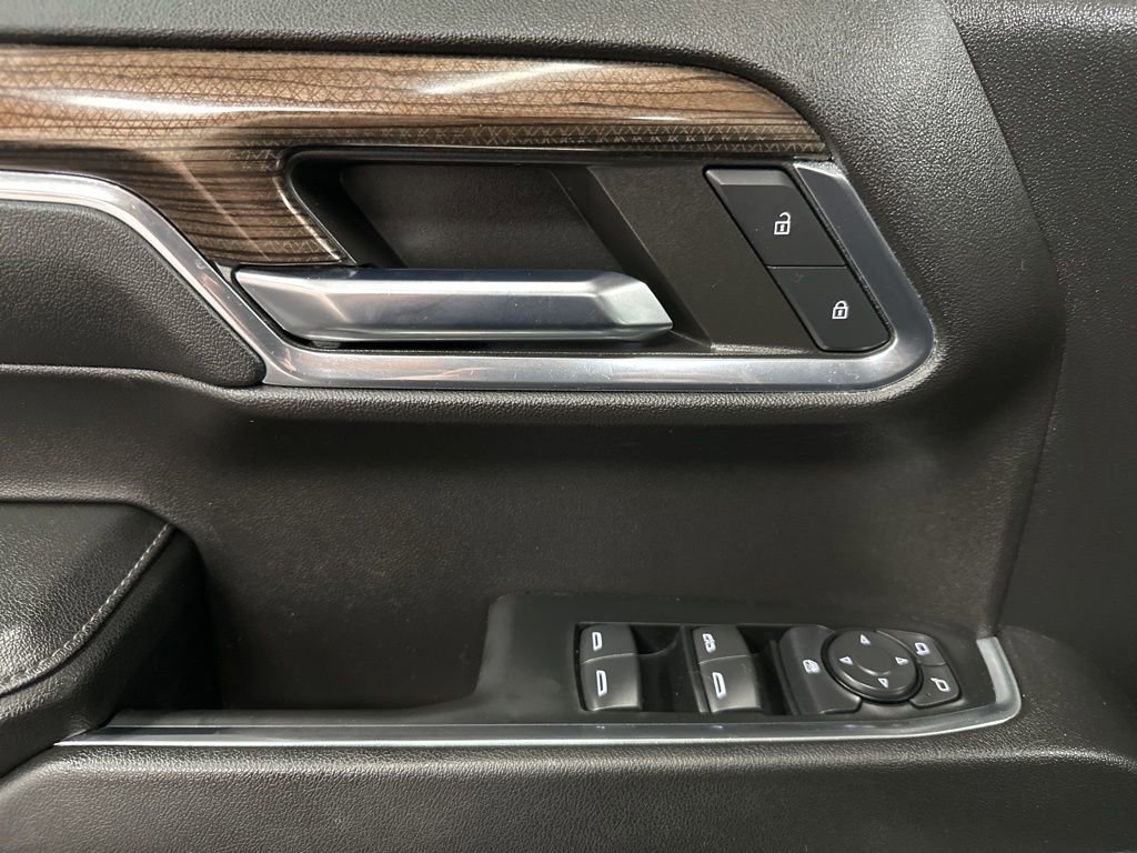 Used 2023 Chevrolet Silverado 1500 RST image 19