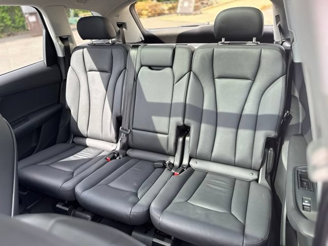 Used 2023 Audi Q7 3.0T Premium Plus w/ Premium Plus Package AWD/4WD image 32