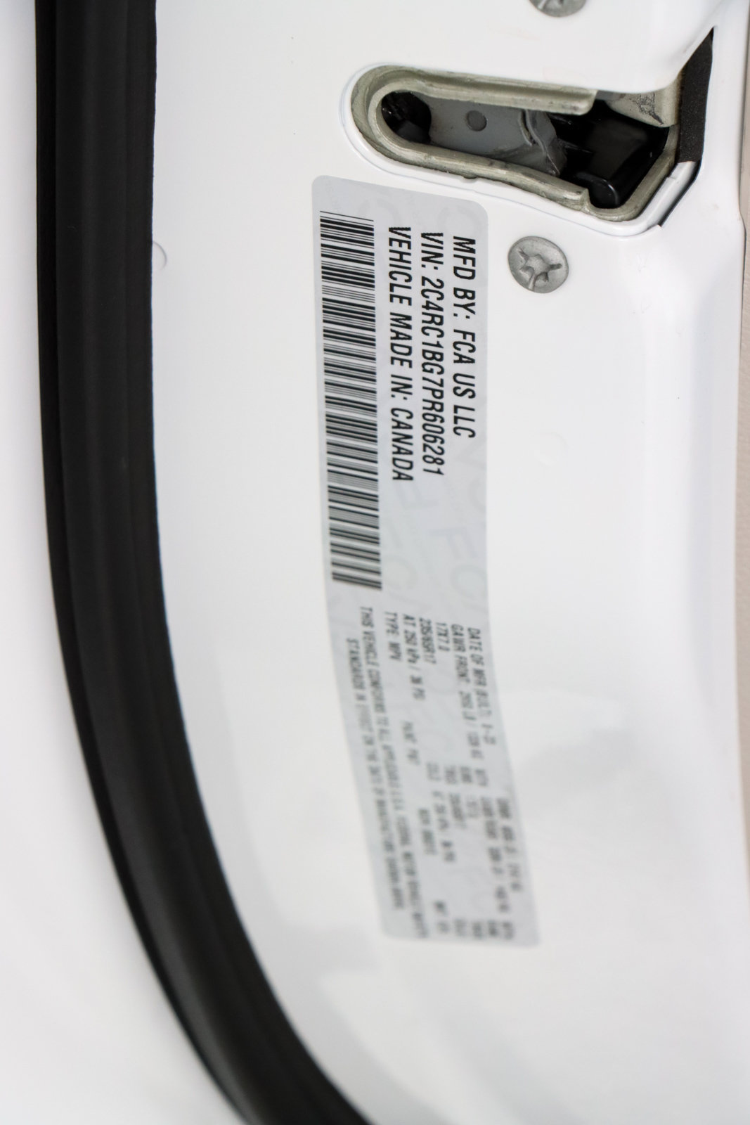 Used 2023 Chrysler Pacifica Touring-L FWD image 33