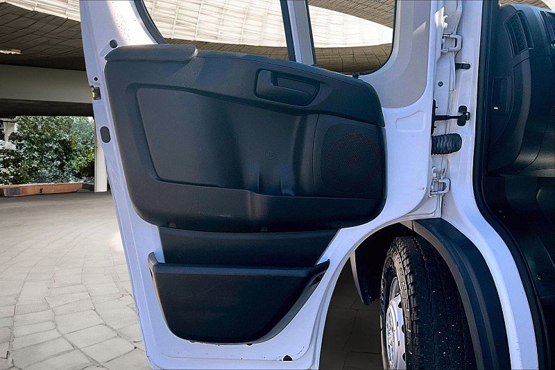 Used 2018 RAM ProMaster 1500 w/ Premium Appearance Group image 17