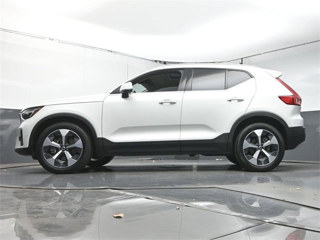 Used 2023 Volvo XC40 B5 Plus w/ Driver Assist Package image 36