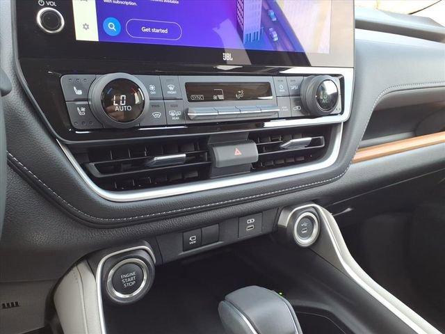 Used 2026 Toyota Grand Highlander Platinum image 23