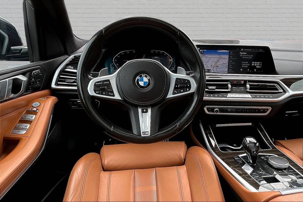 Used 2021 BMW X7 xDrive40i w/ M Sport Package AWD/4WD image 8