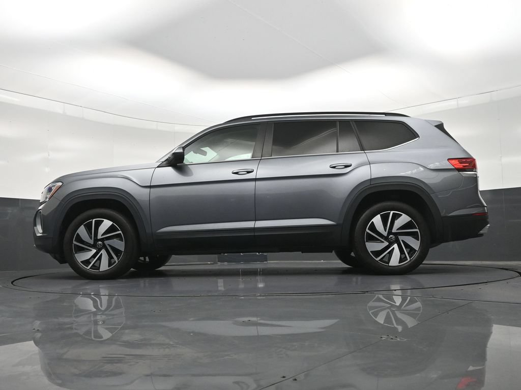 Used 2024 Volkswagen Atlas SE FWD image 24