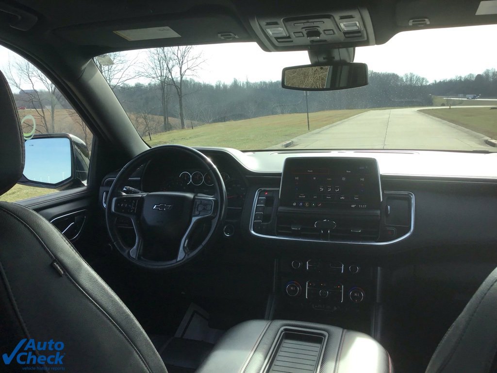 Used 2021 Chevrolet Suburban RST w/ Luxury Package image 26