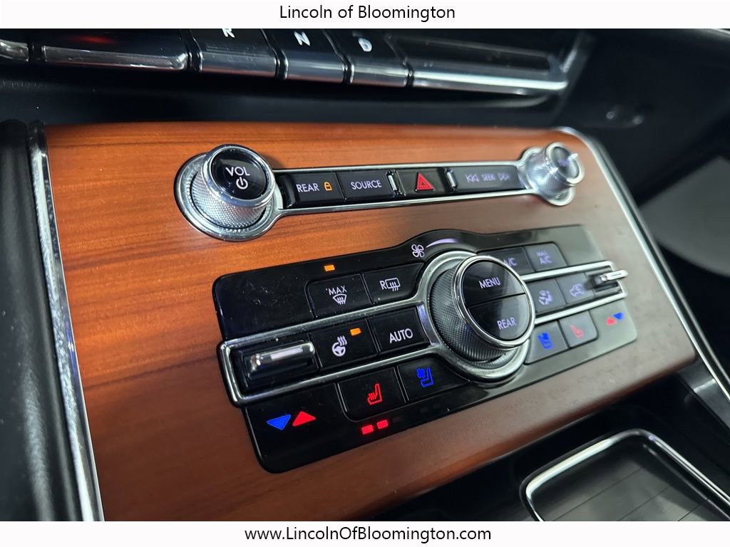 Certified 2022 Lincoln Aviator Reserve w/ Equipment Group 201A image 50