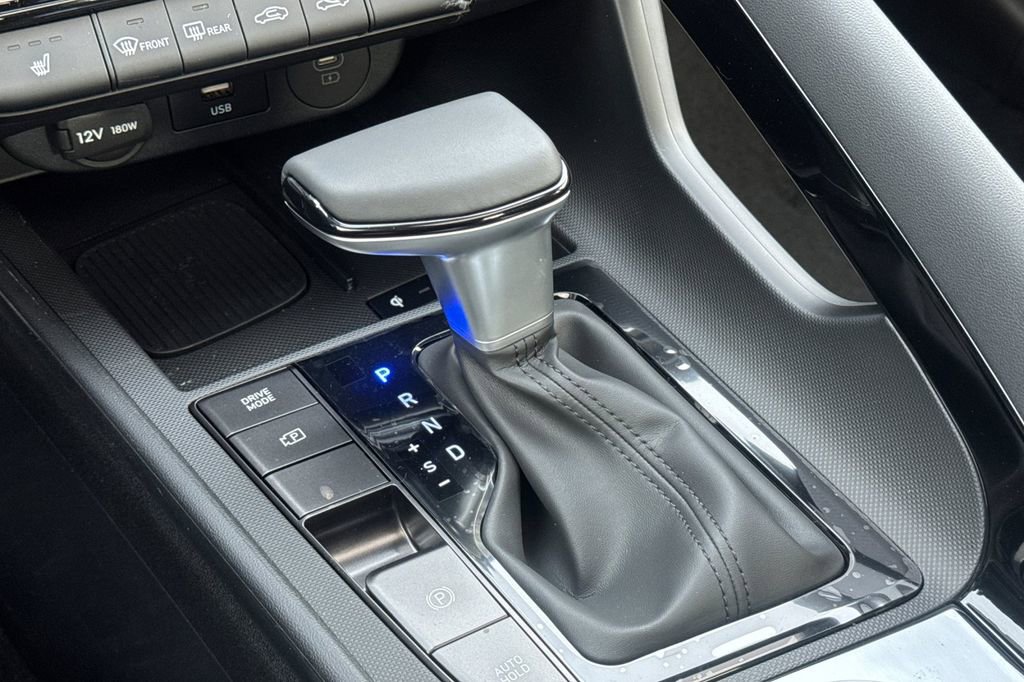New 2026 Hyundai Elantra SEL Sport Premium FWD image 22