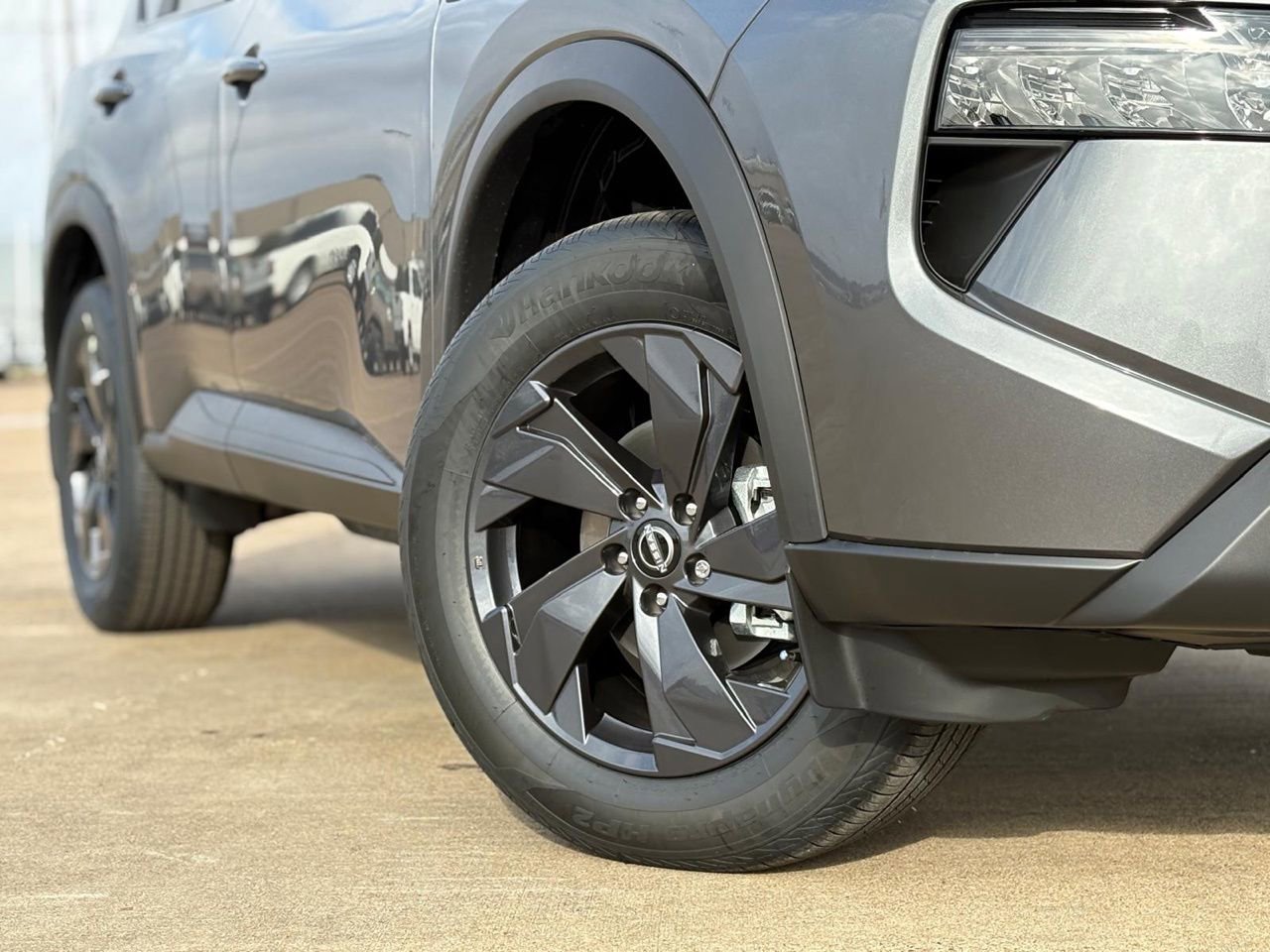 New 2026 Nissan Rogue SV AWD/4WD image 8