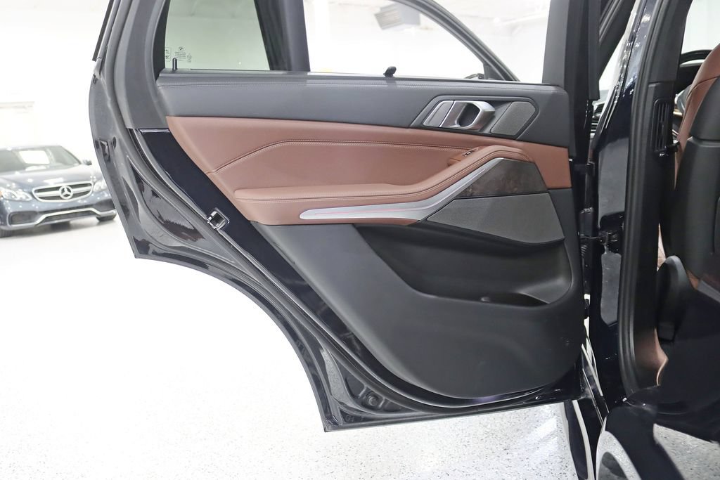 Used 2021 BMW X5 M50i w/ Executive Package AWD/4WD image 37