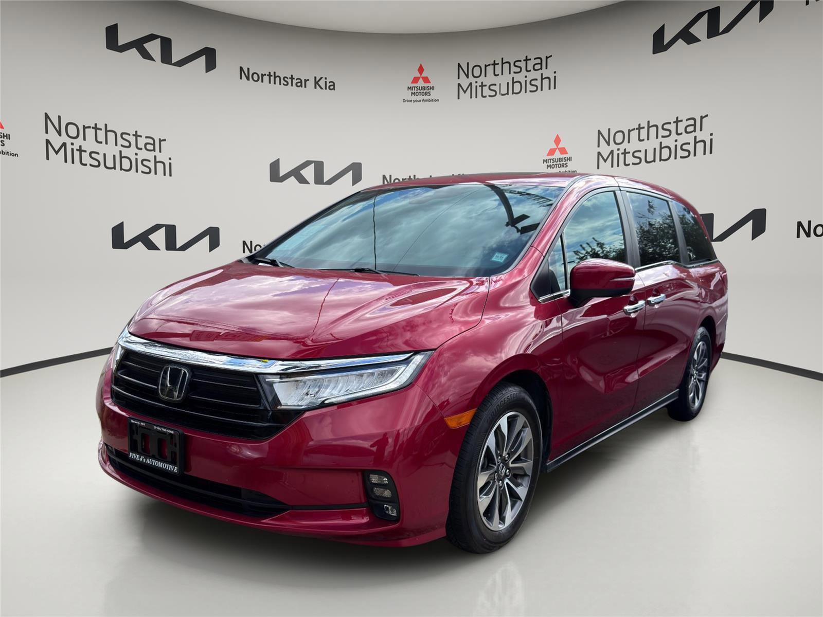 Used 2023 Honda Odyssey EX-L image 1