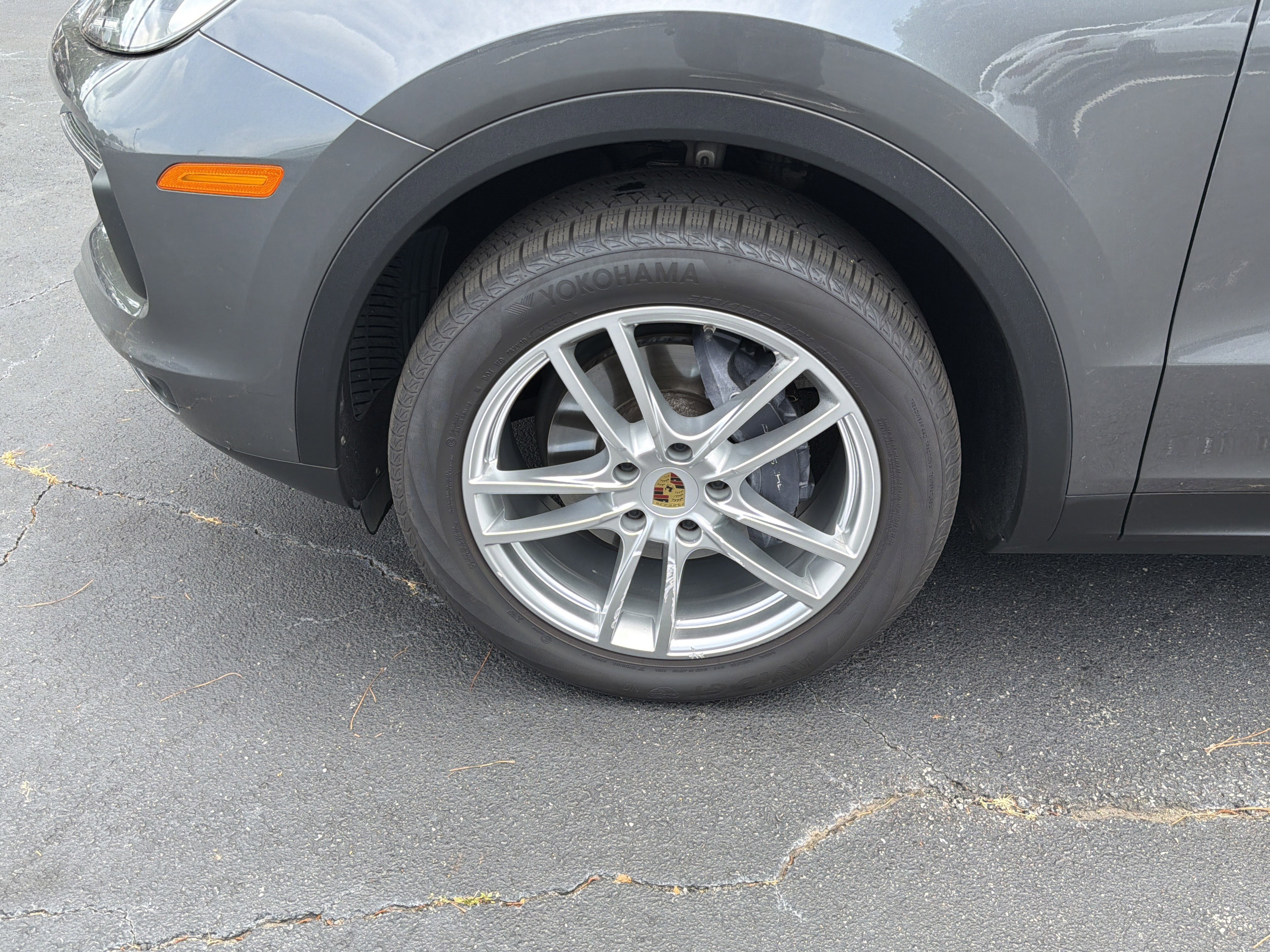 Used 2019 Porsche Cayenne AWD/4WD image 13