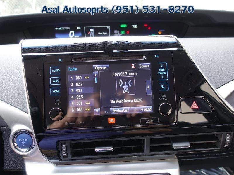 Used 2017 Toyota Mirai FWD image 40
