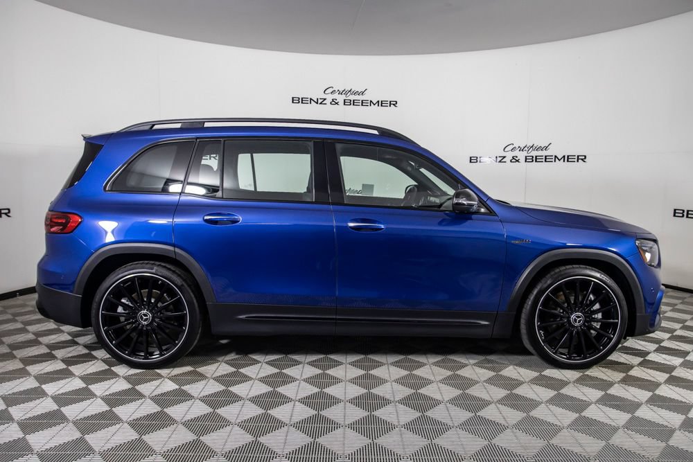 Used 2025 Mercedes-Benz GLB 35 AMG 4MATIC image 11