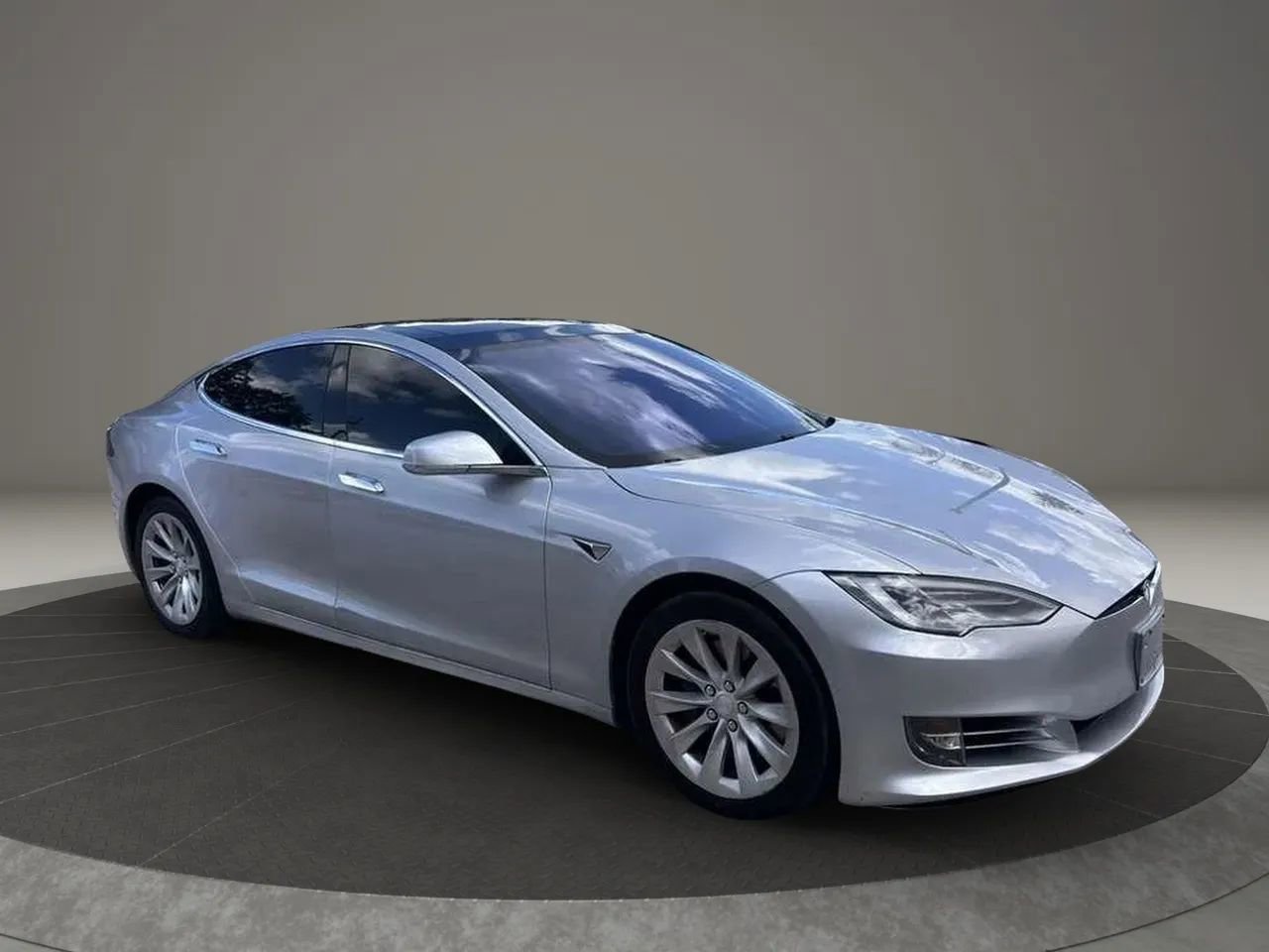 Used 2018 Tesla Model S 100D AWD/4WD image 7