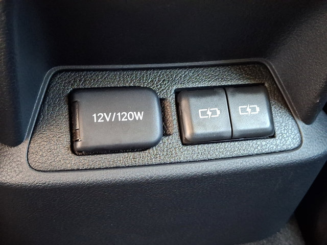 Used 2025 Lexus ES 300h w/ Luxury Package FWD image 11