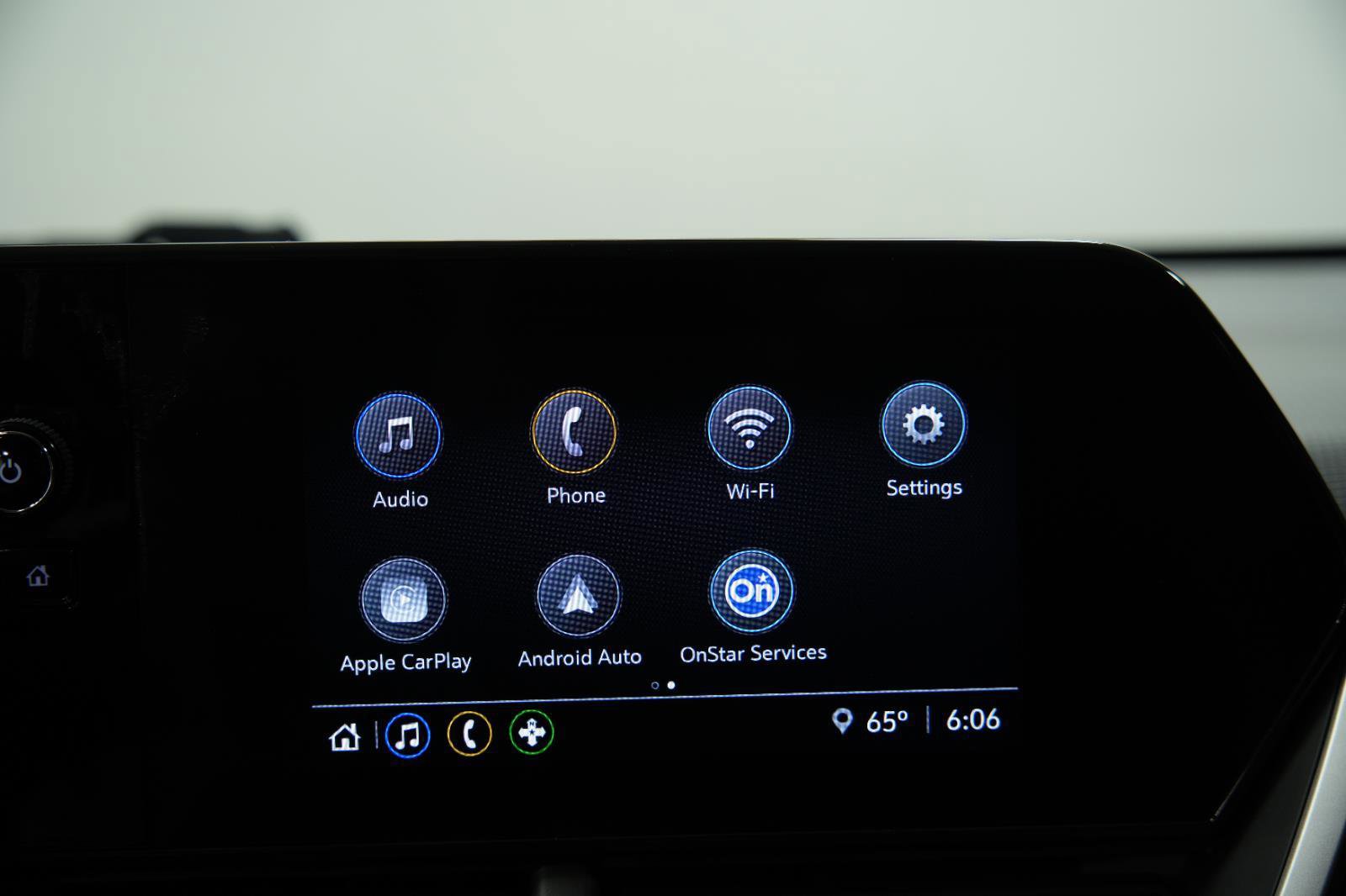 Used 2024 Chevrolet Trax RS w/ Driver Confidence Package image 31