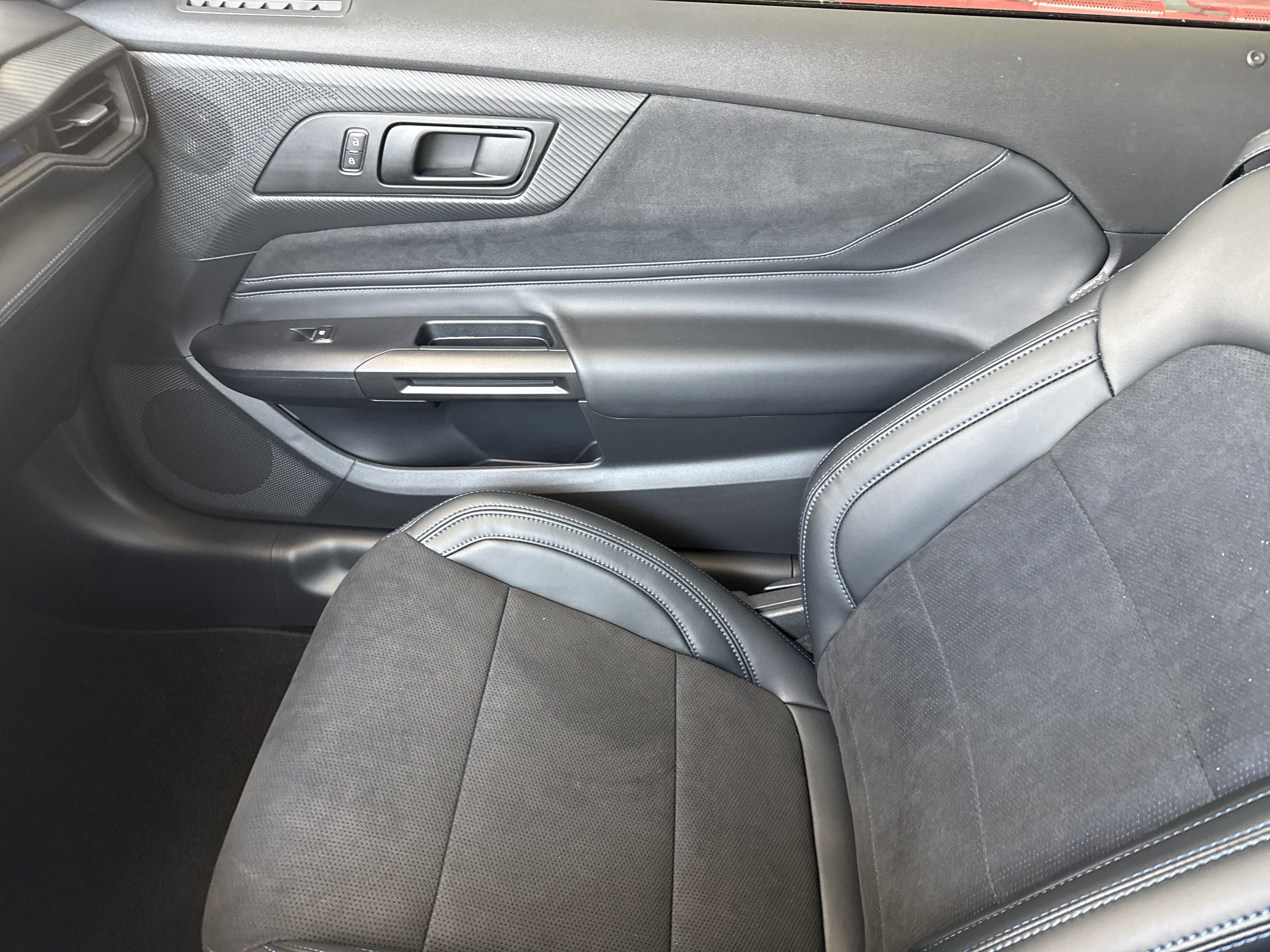 New 2025 Ford Mustang Dark Horse image 17