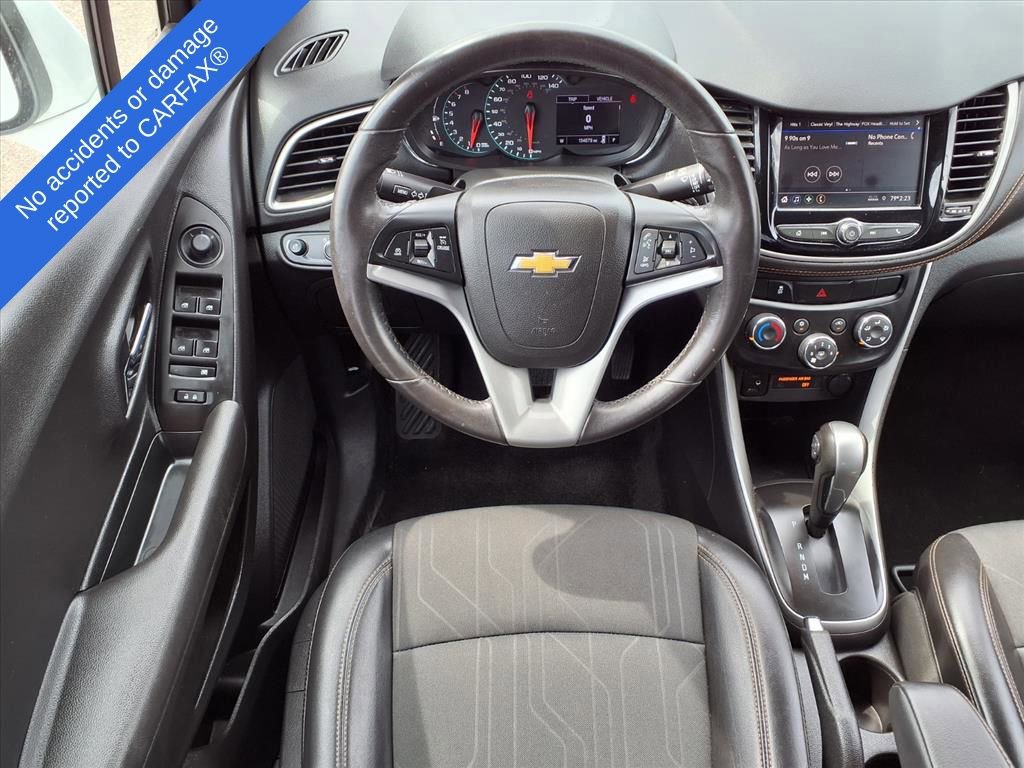 Used 2019 Chevrolet Trax LT w/ LT Convenience Package AWD/4WD image 14