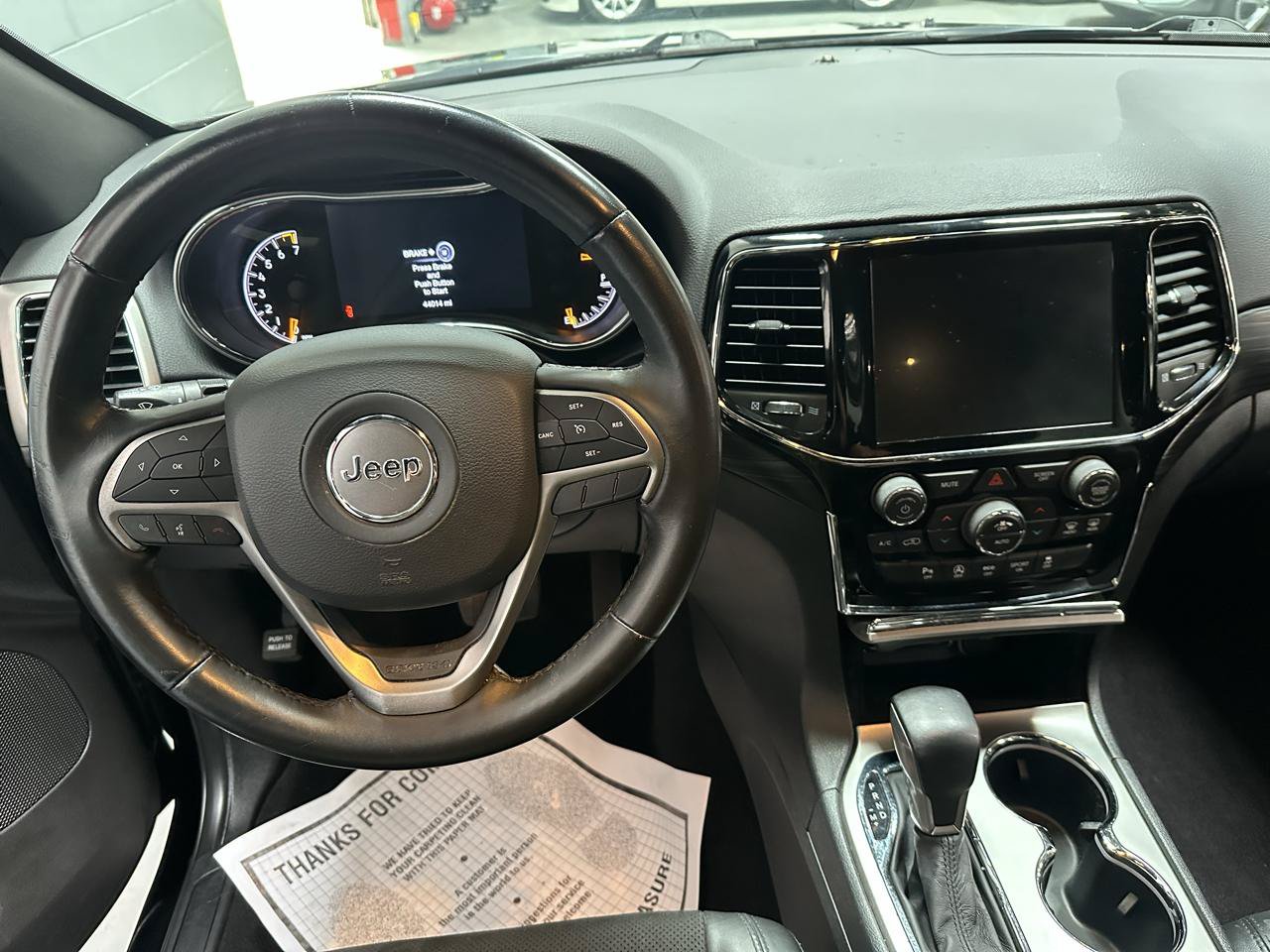 Used 2019 Jeep Grand Cherokee Altitude AWD/4WD image 17
