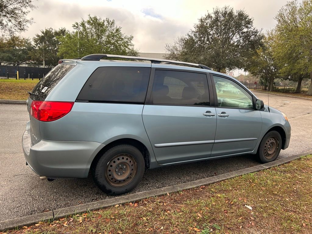 Used 2008 Toyota Sienna LE image 5