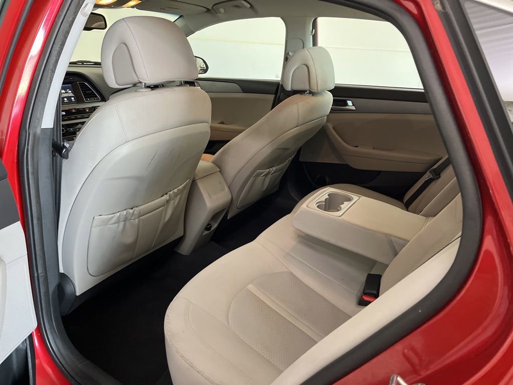 Used 2017 Hyundai Sonata SE w/ Cargo Package FWD image 23