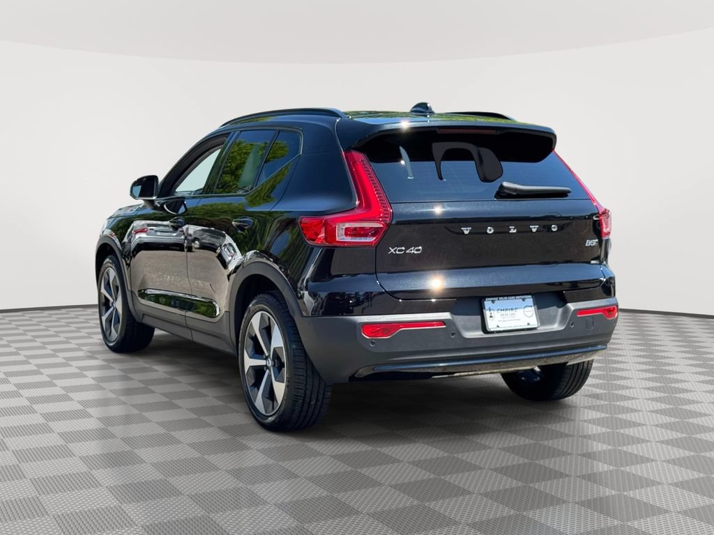 Certified 2026 Volvo XC40 B5 Plus w/ Protection Package Premier AWD/4WD image 5