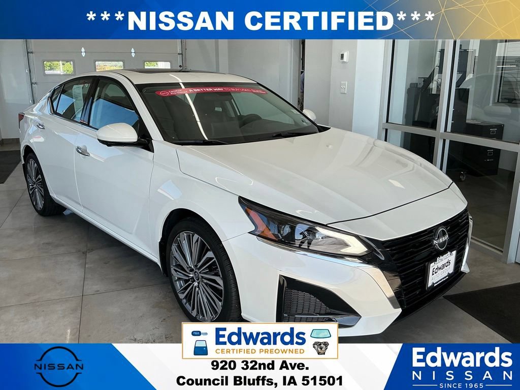 Used 2023 Nissan Altima 2.5 SL AWD/4WD image 2