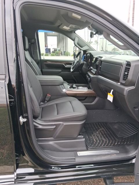 New 2026 Chevrolet Silverado 2500 LT w/ Texas Edition AWD/4WD image 17