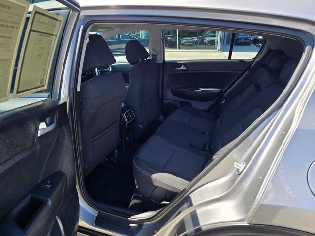 Used 2019 Kia Sportage LX FWD image 18