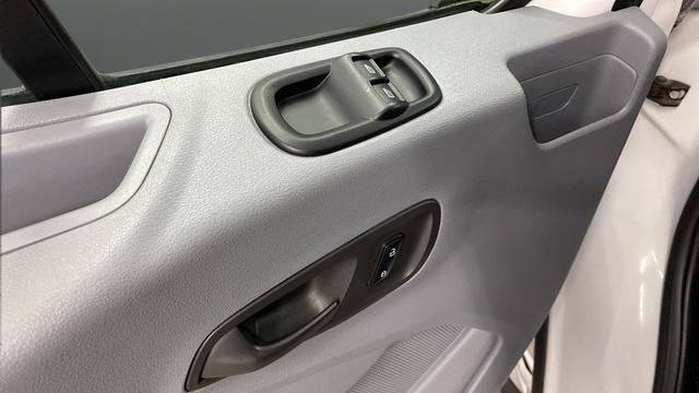 Used 2017 Ford Transit 350 XL RWD image 21