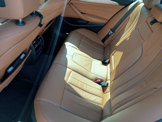 Used 2019 BMW 540i w/ Convenience Package RWD image 22