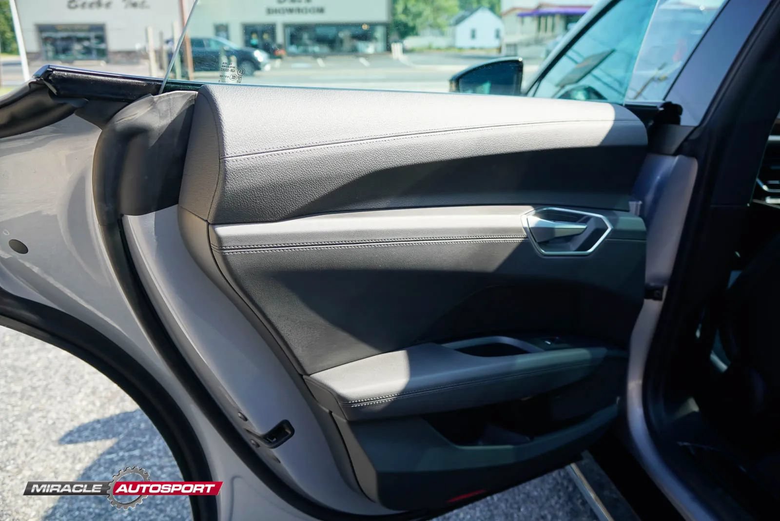 Used 2022 Audi e-tron GT Premium Plus AWD/4WD image 20