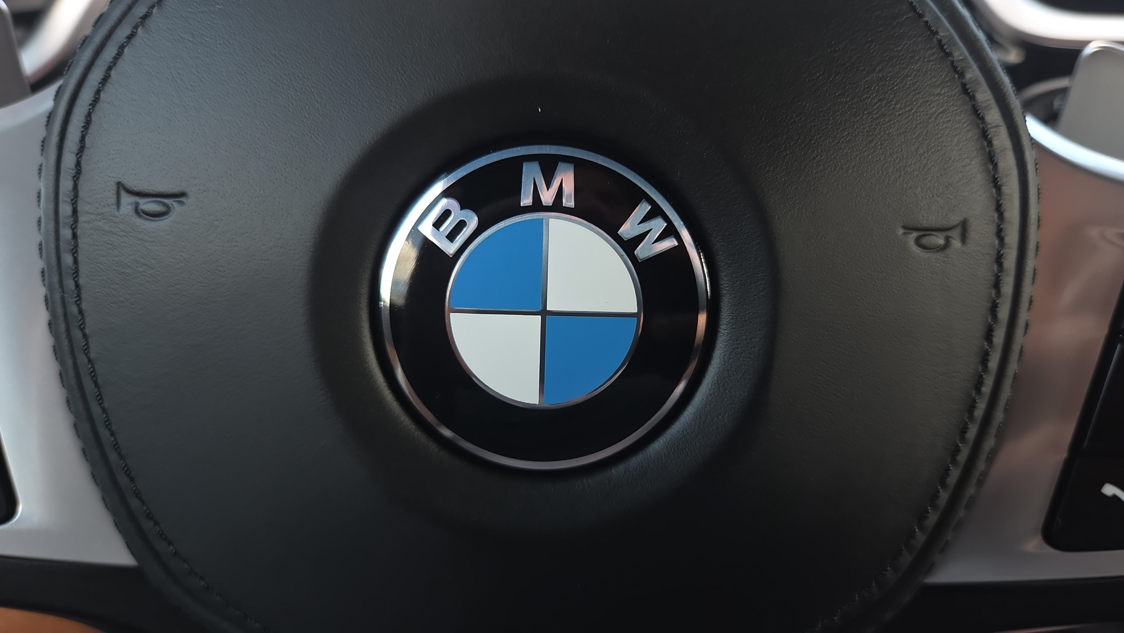 Certified 2026 BMW Z4 M40i w/ Premium Package RWD image 38
