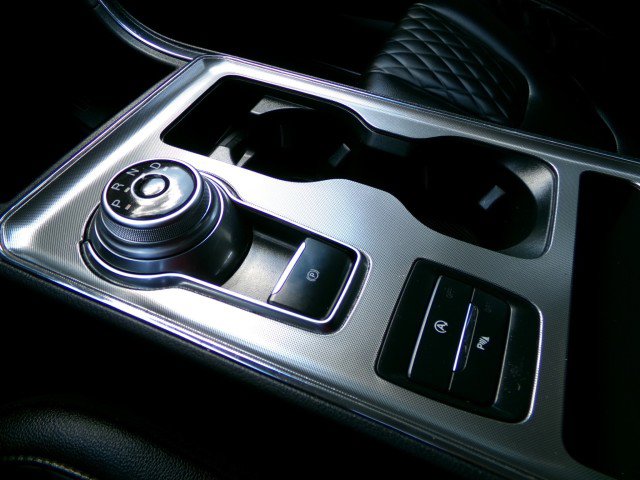 Used 2023 Ford Edge Titanium image 21