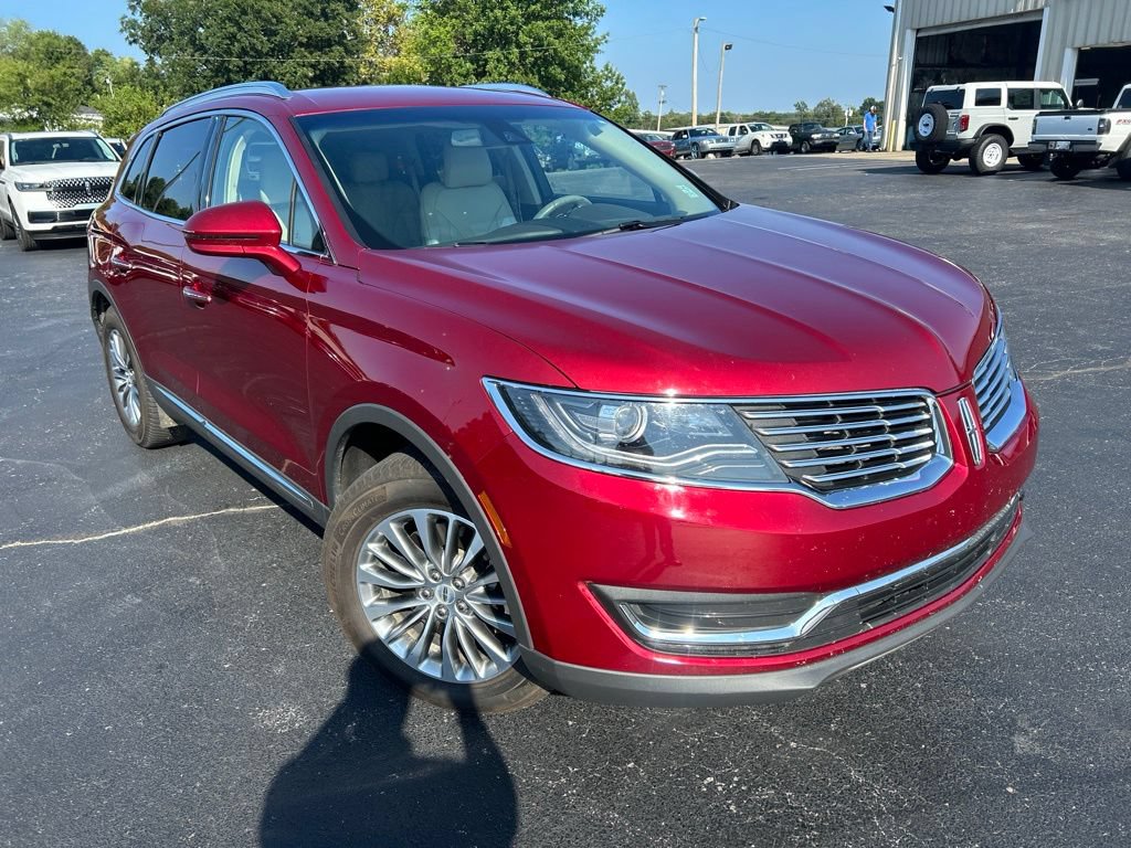 Used 2017 Lincoln MKX Select w/ Select Plus Package