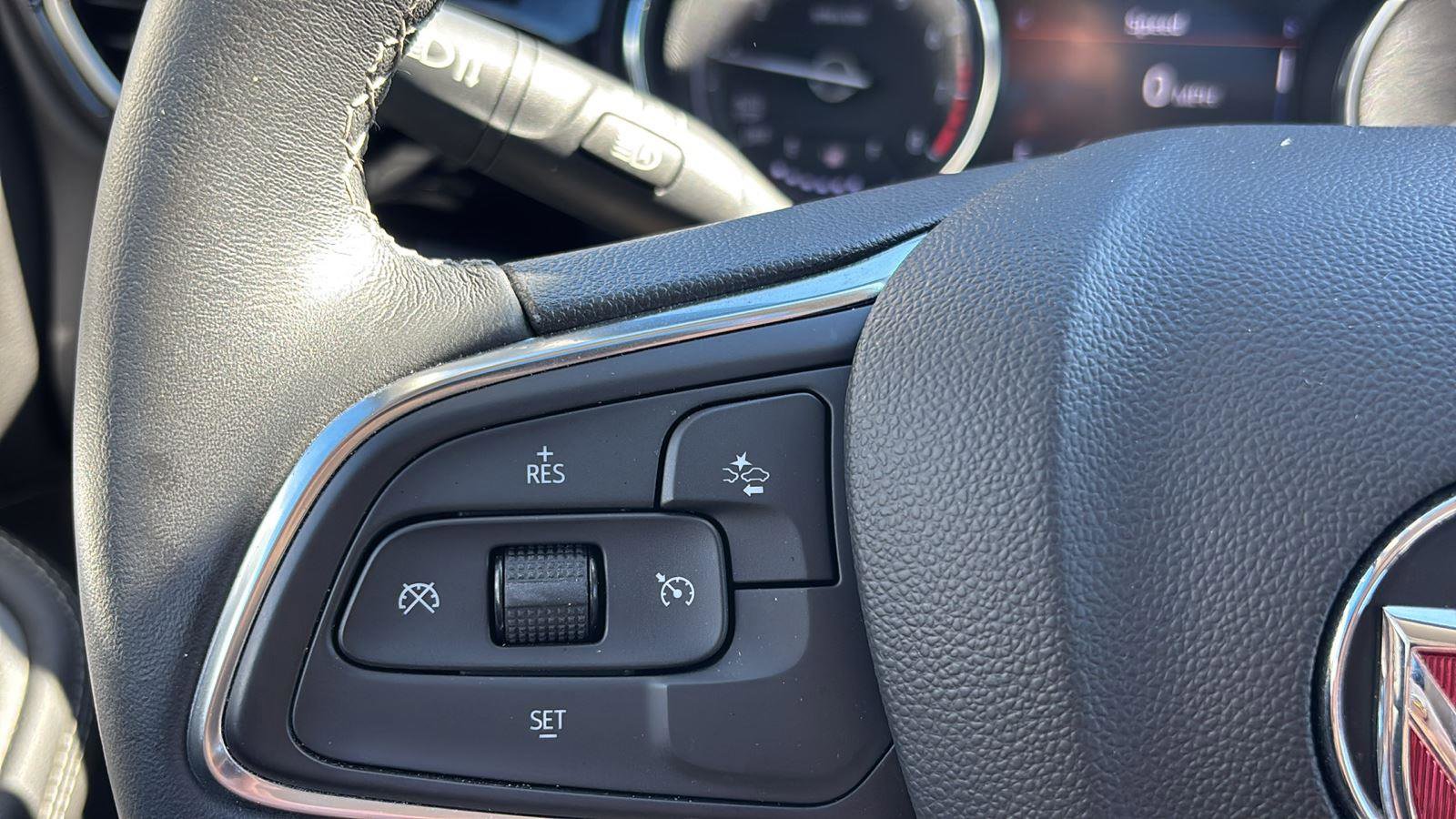 Used 2022 Buick Encore GX Select w/ Experience Buick Package image 27