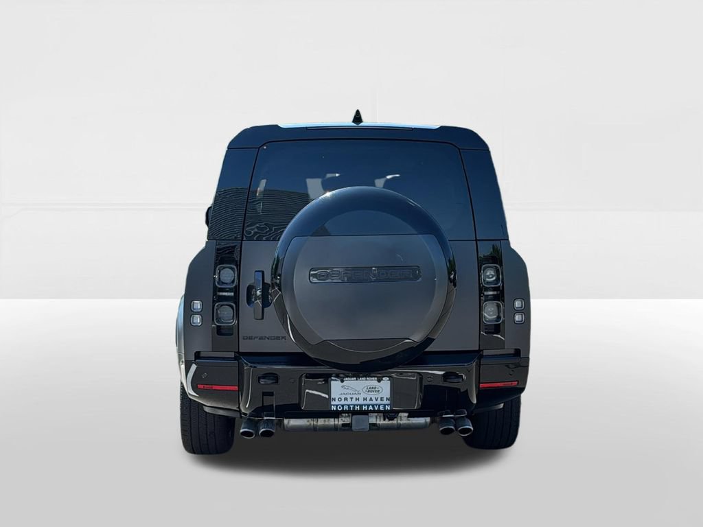 Certified 2024 Land Rover Defender 130 V8 AWD/4WD image 5