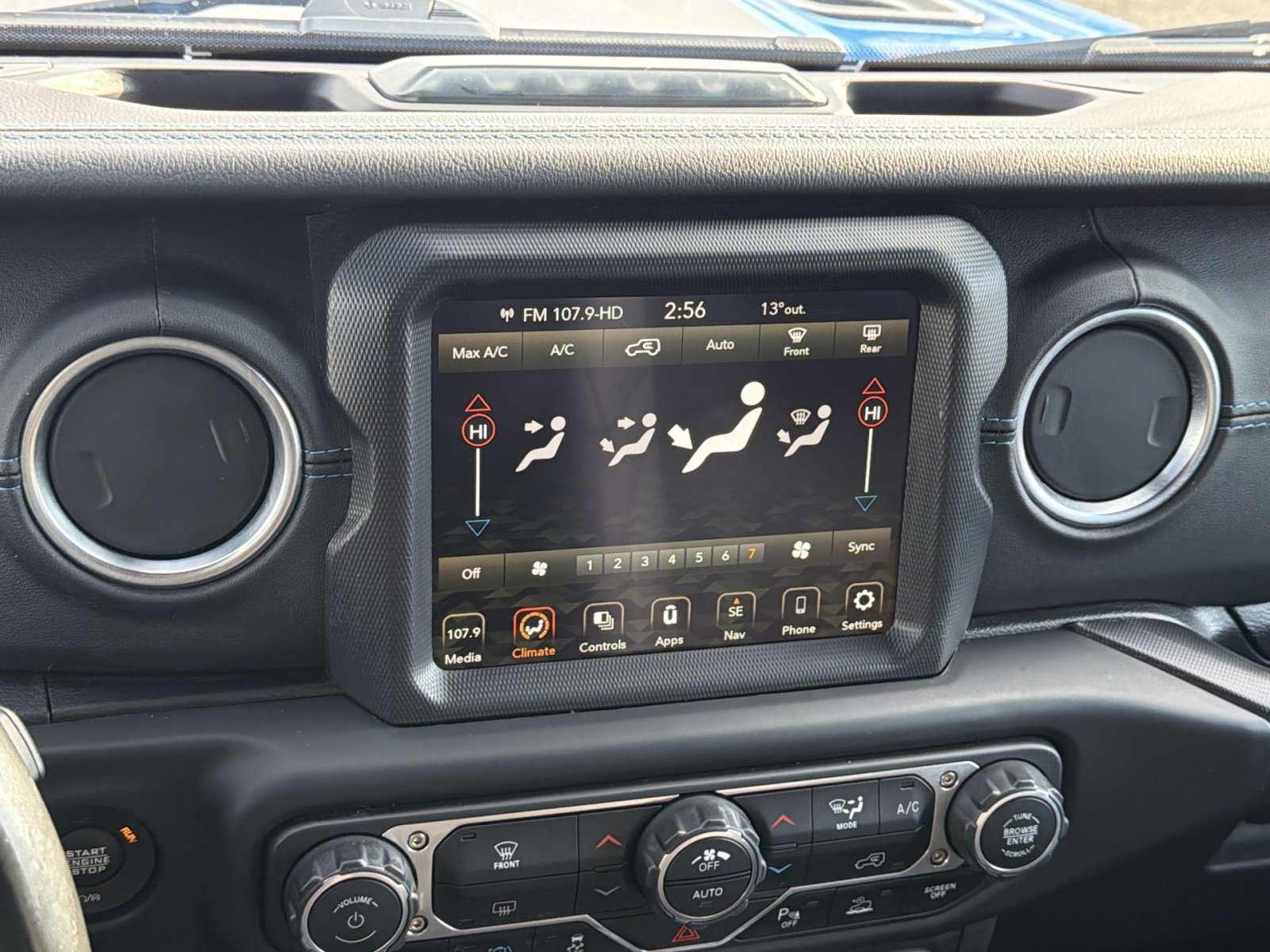 Used 2021 Jeep Wrangler Unlimited Rubicon 4xe w/ Steel Bumper Group image 21